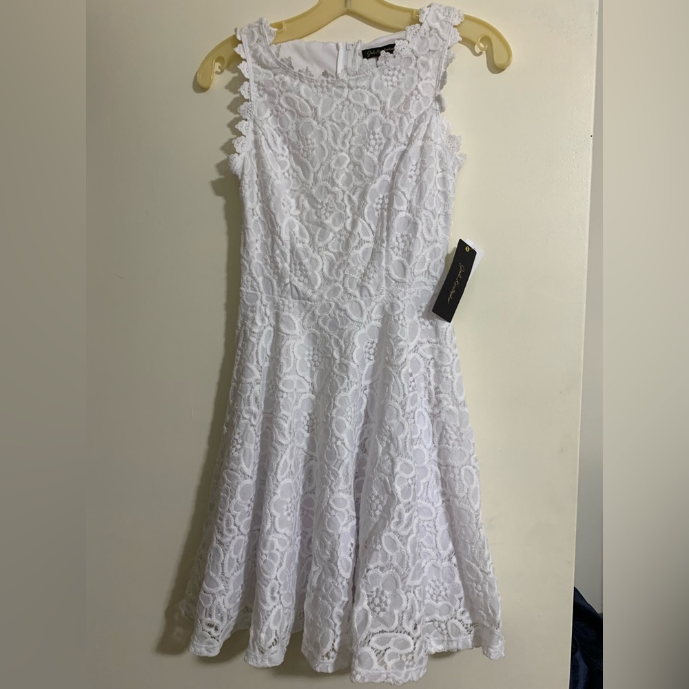 White lace dress
